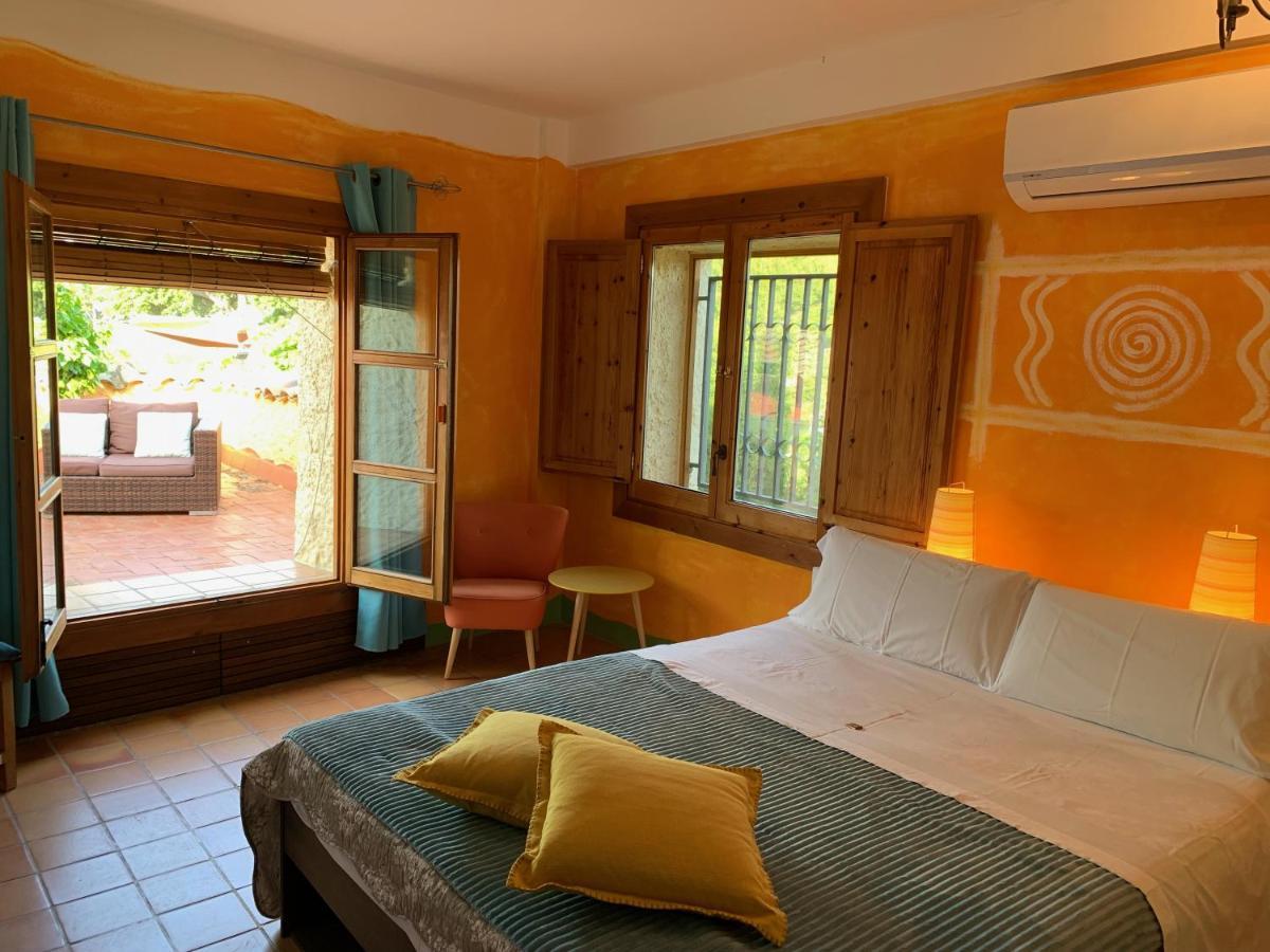 Arianella Holiday Home Penedes 토렐라스드포스이 외부 사진